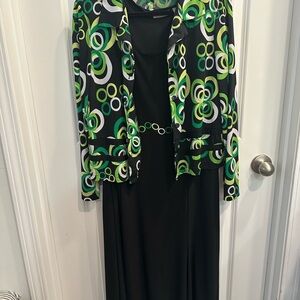 Kim Rogers Black and Green Swirl Pattern Top